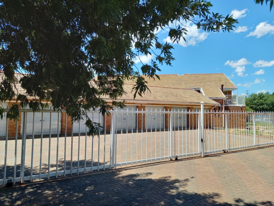 To Let 2 Bedroom Property for Rent in Gardeniapark Free State